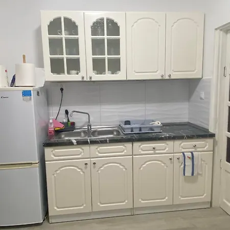 Omni Vendeghaz Guest house Buk