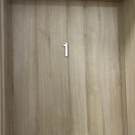 Omni Vendeghaz Guest house *
