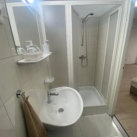 Omni Vendeghaz Guest house