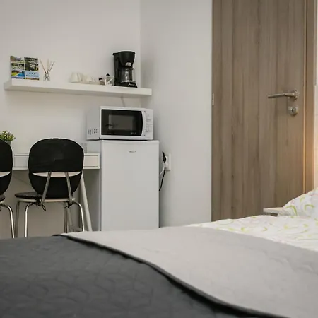 Pensjonat Omni Vendeghaz