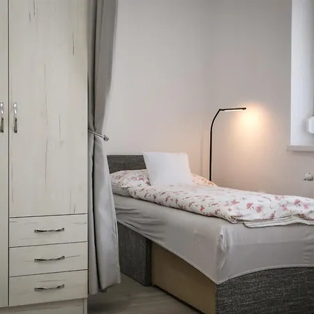 Omni Vendeghaz Bük