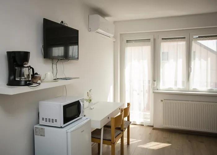 Omni Vendeghaz Pensjonat Bük